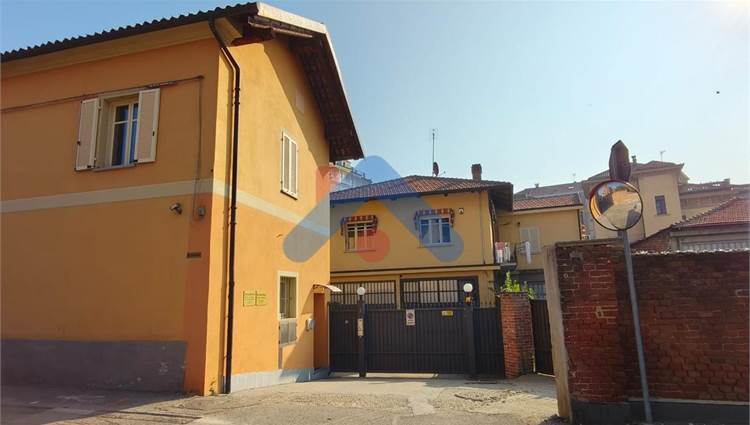 Ingresso carraio